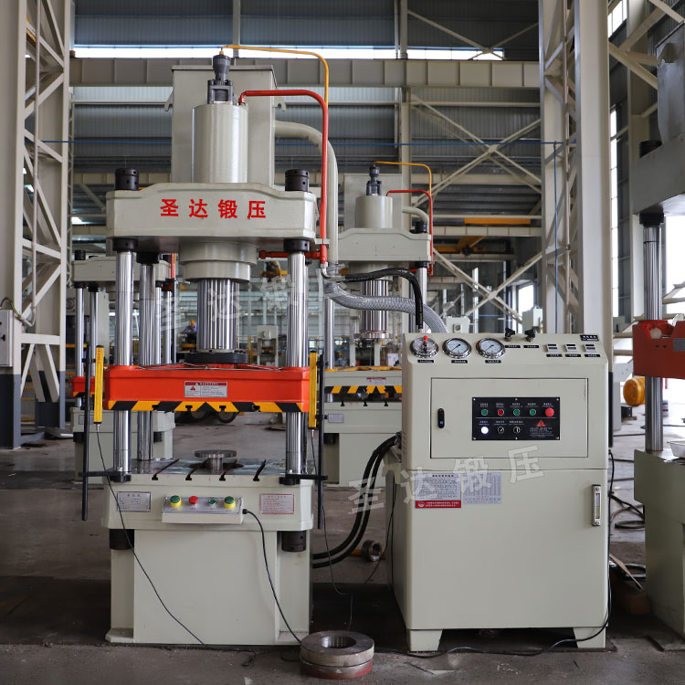100噸三梁四柱液壓機 100噸三梁四柱液壓機